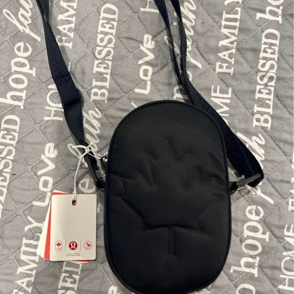 lululemon athletica Handbags - Lululemon Canada future legacy cross body belt bag